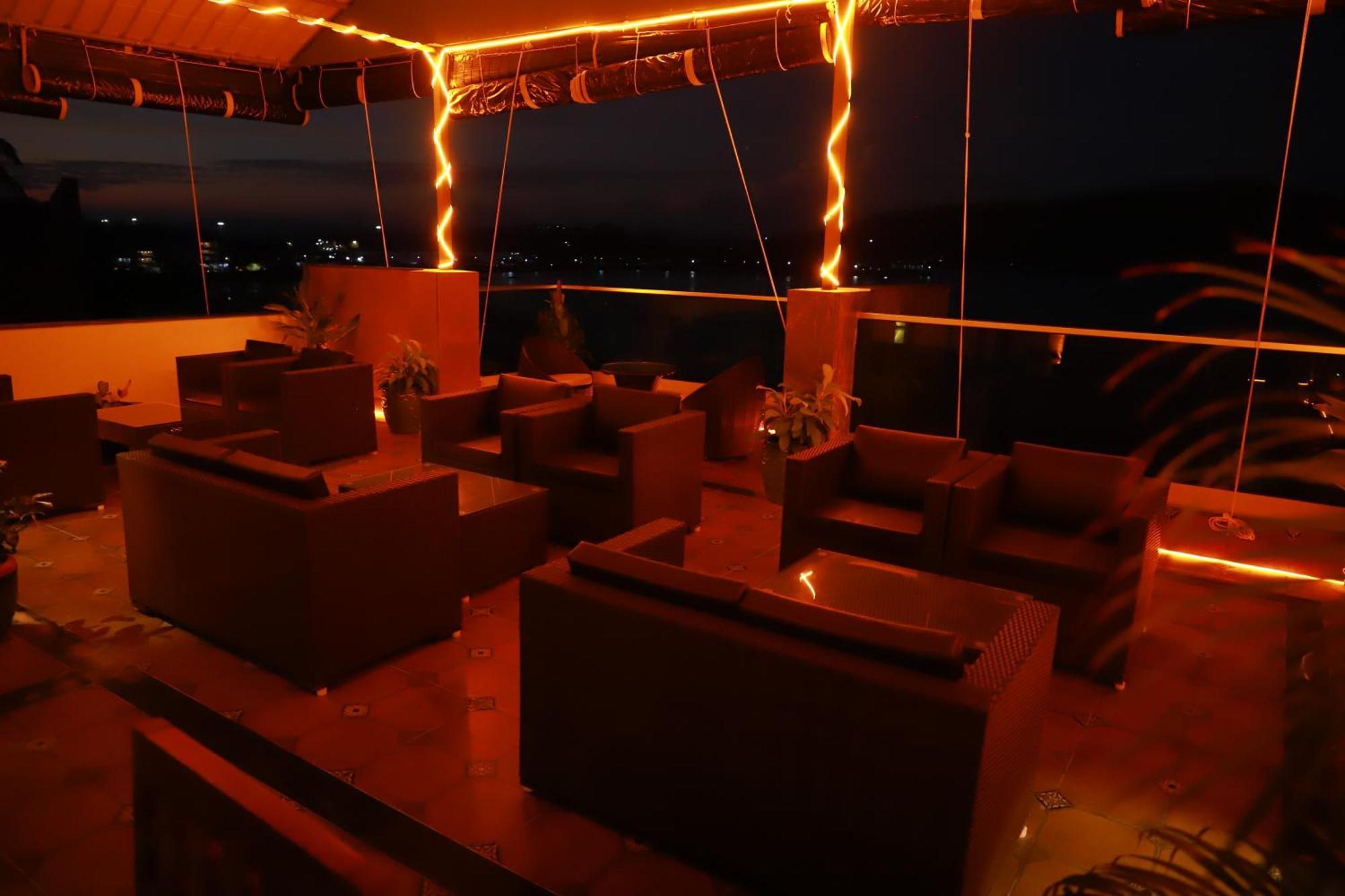 Sea Deck Port Blair Exterior foto
